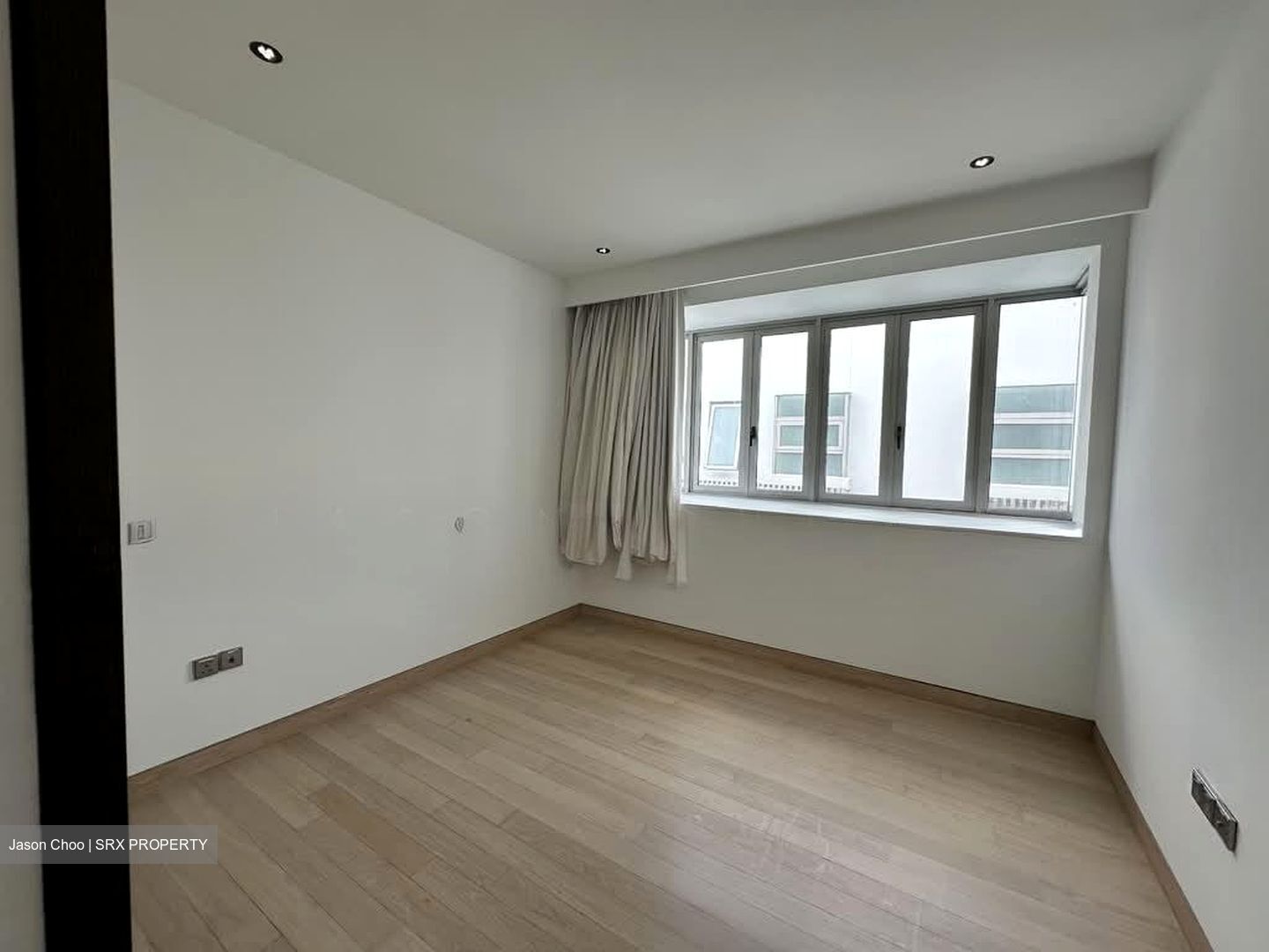 White House Residences (D10), Condominium #565940131